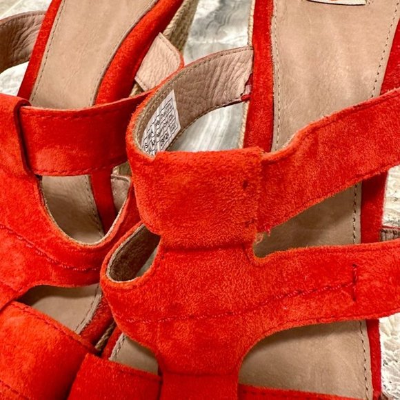 UGG Tawnie- LEATHER ESPADRILLES- Size 9 - Picture 3 of 5